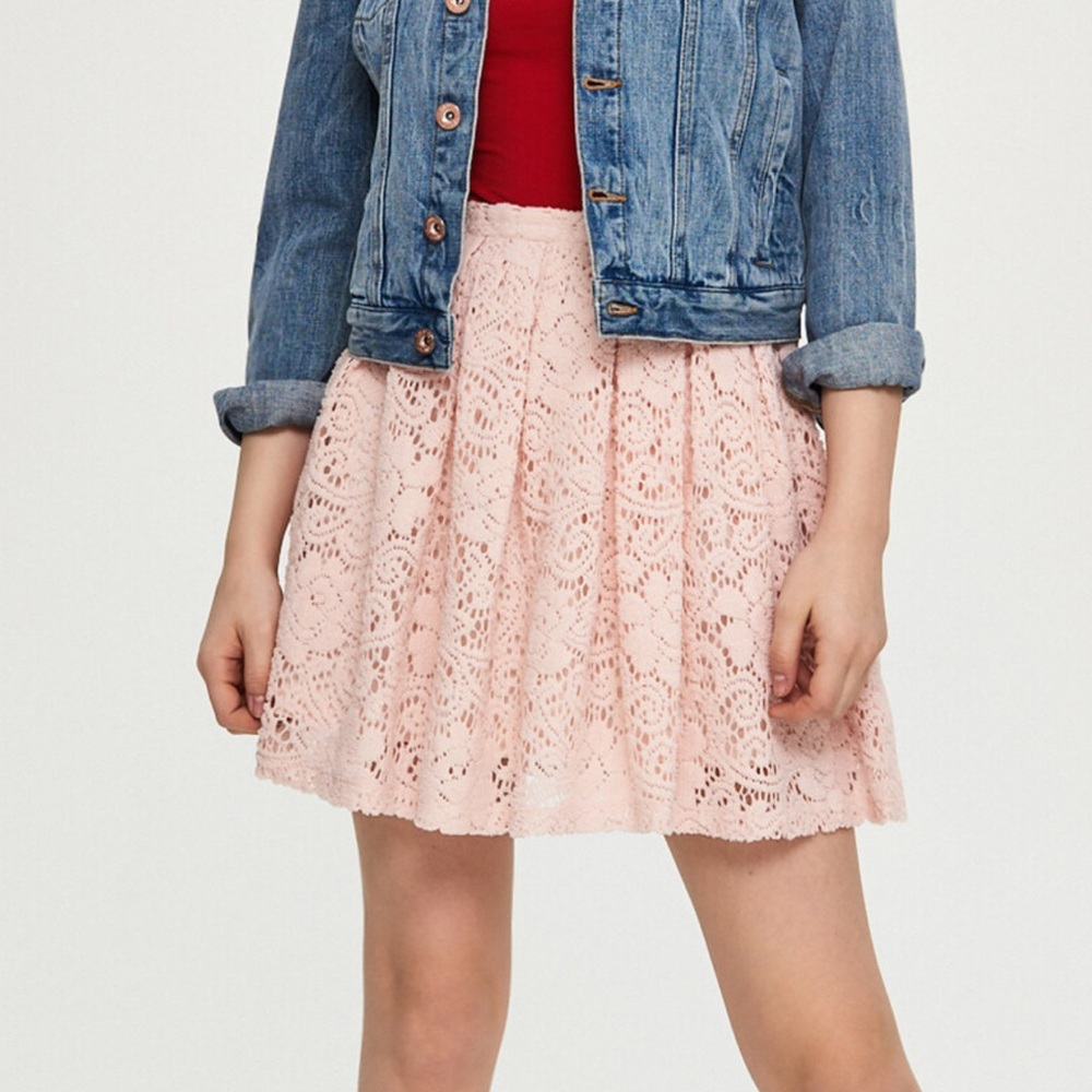 NWT Forever 21 Women’s/Teen’s Pink Lace & Sequins Pleated Skirt - Size 30 Waist